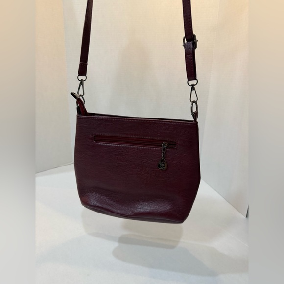 Jingpindaishu Burgundy Leather Crossbody Purse Multi-Compartment Slightly Used - Picture 11 of 11